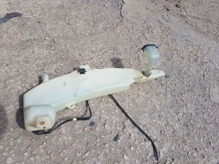 Бачок омывающей жидкости Ford foсus 1