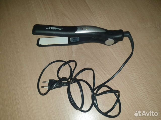 Выпрямитель для волос
