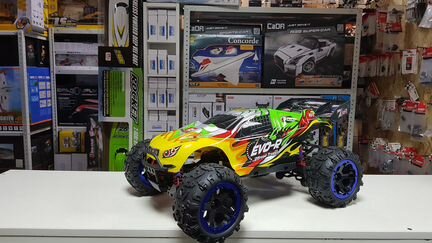 Радиоуправляемая машинка Remo Hobby Truggy 1:8