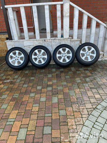 Колеса диски 225/65/r17 на Тойота Рав 4 оригинал