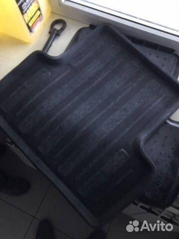 Автомобильные коврики резиновые