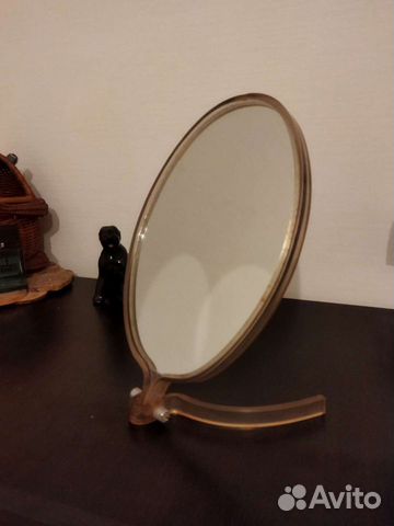 Зеркало настольное