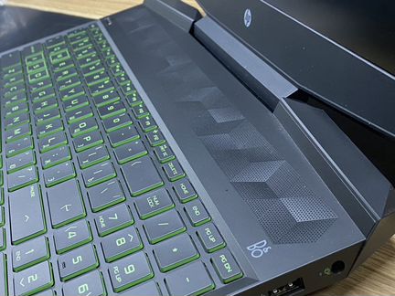 Игровой ноутбук HP Omen Gaming GTX 1650 Ti