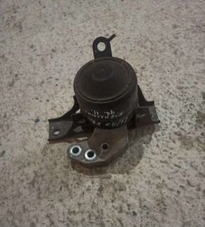 Крепление опора двигателя правое Lifan X50