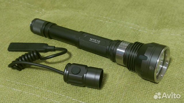 Фонарь светодиодный с выносной кнопкой