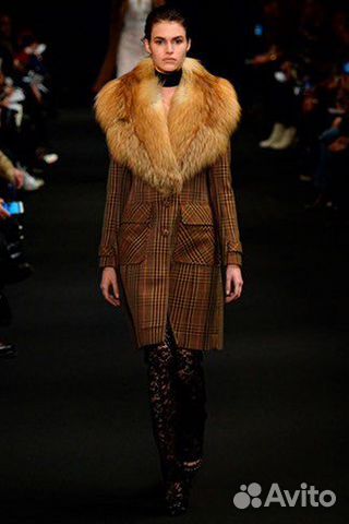 Меховой воротник, горжет, палантин лиса