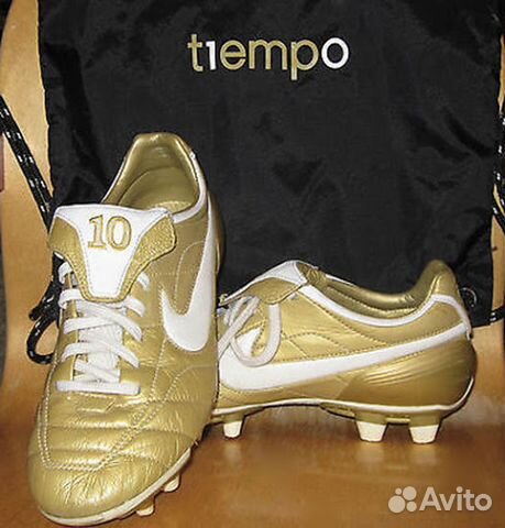 nike tiempo legend r10