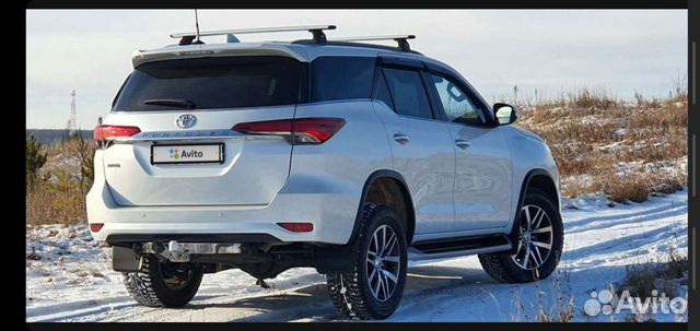 Чехлы на пластик багажника toyota fortuner