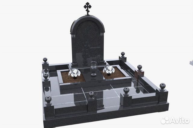 Гранитные памятники и комплексы