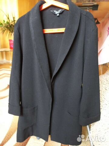 Продам жакет для девочки