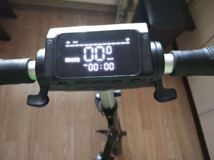 Электросамокат E-Scooter GT350S