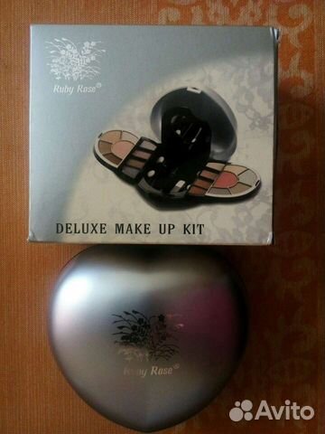 Набор тени румяна