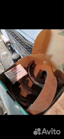 Задние колодки на Toyota hilux