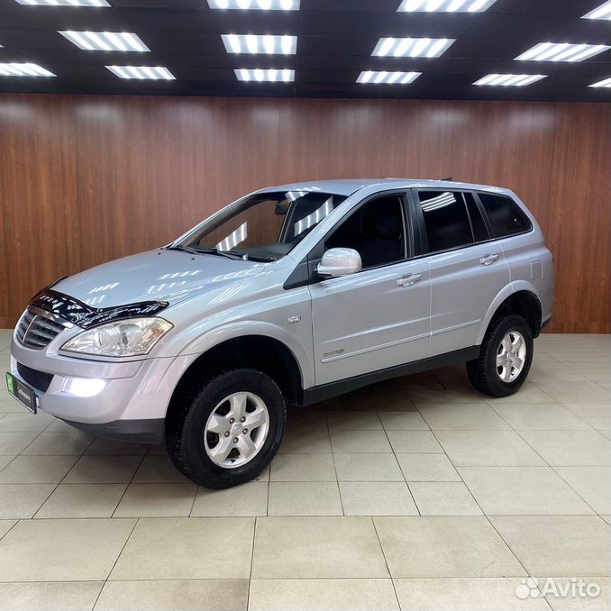 SSANGYONG Kyron 2012 серебристый