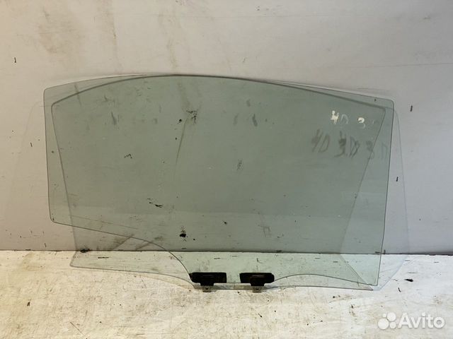 Honda civic 4d Заднее правое стекло