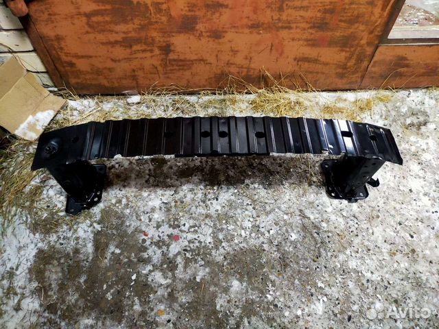 Усилитель бампера Ford