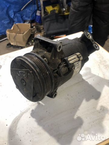 Разборка Опель Астра Н Компрессор кондиционера