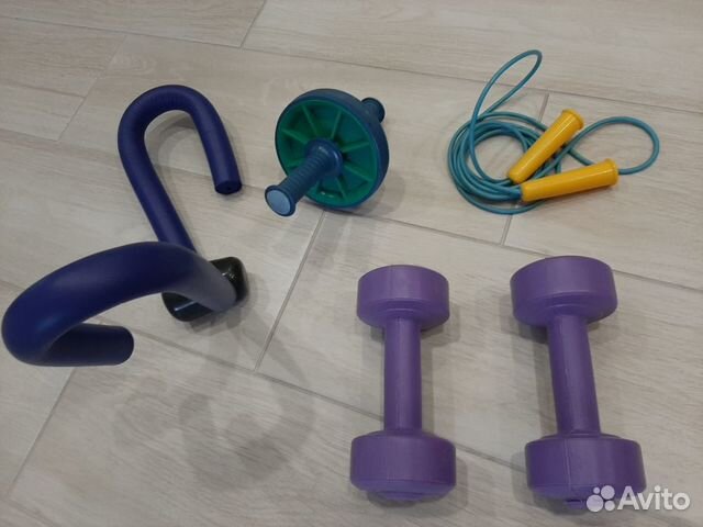 Спортинвентарь: скакалка, гантели, ролик, Крейт Эс