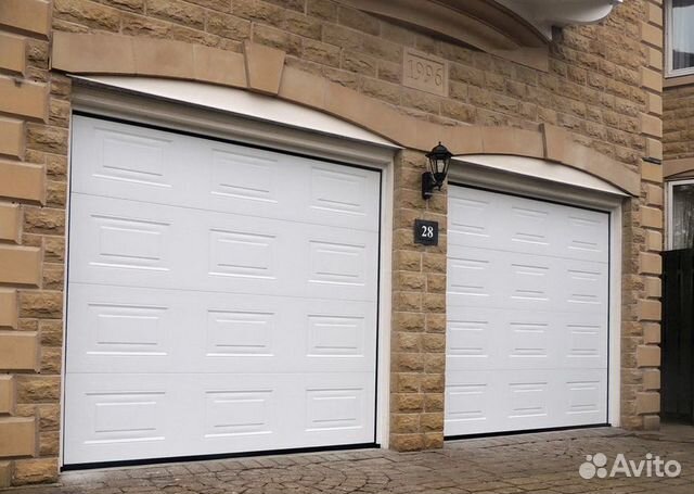Гаражные секционные ворота алютех Trend