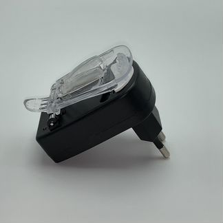 Сетевое зарядное устройство Универсальное Лягушка