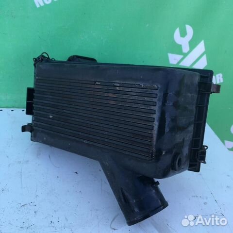 Корпус воздушного фильтра Тойота Карина Е