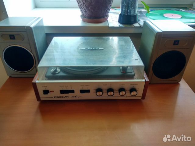 Проигрыватель винила россия 321 стерео с колонками купить в Смоленске ...