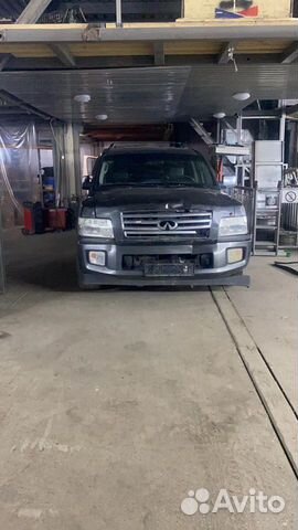 Infiniti qx 56 на запчасти