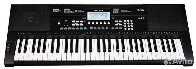 Клавишный инструмент Medeli M17