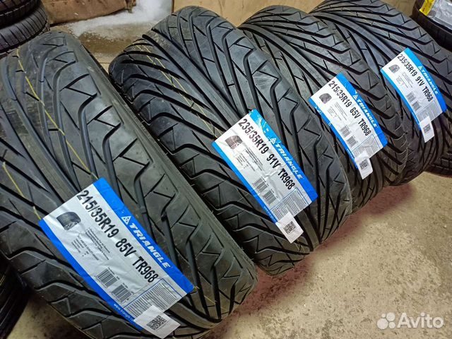 Triangle TR968 215/35 R19 и 235/35 R19