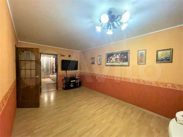 3-к. квартира, 60 м², 9/9 эт.