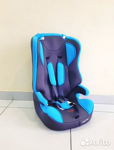 Автокресло новое (без вкладыша) 9-36 кг