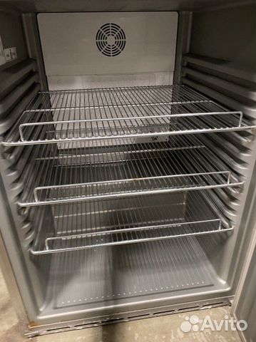 Шкаф холодильный Liebherr