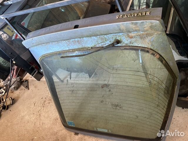 Renault 25 крышка багажника