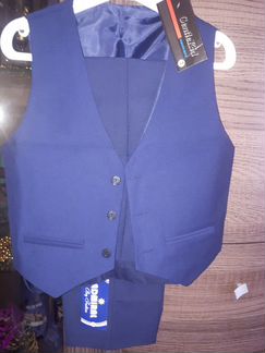 Школьный костюм