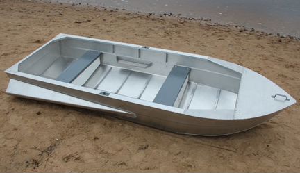Лёгкая алюминиевая лодка "Малютка", новая