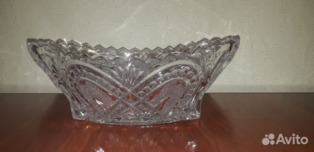 Хрустальная ваза