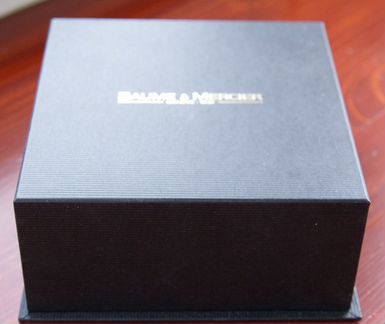 Фирменный бокс для часов Baume Mercier