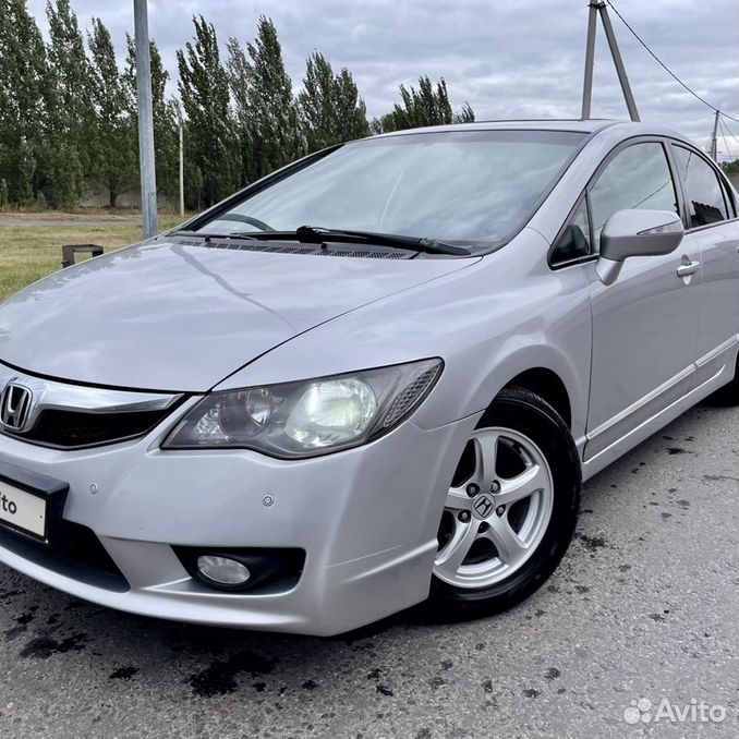 Авито ульяновск хонда. Авито ульяновск хонда. Автомат 1,7 сивик. Honda civic 2008 1. Авито ульяновск хонда.