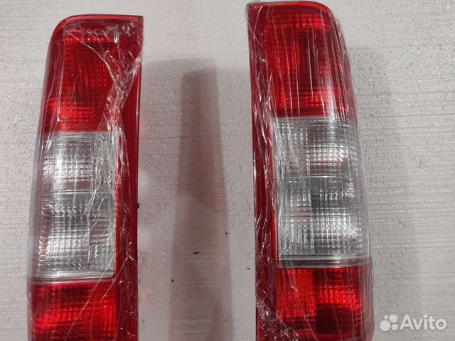 Фонарь задний Мерседес sprinter