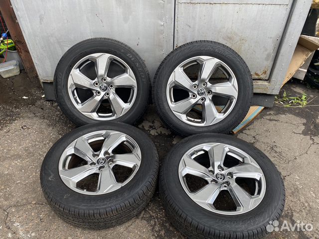 Колеса в сборе для Toyota/Lexus R18