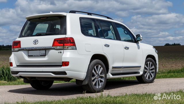 Накладка на задний бампер Executive