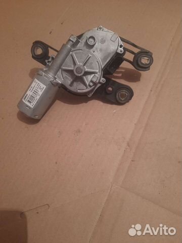 Моторчик заднего дворника VW Пассат Б8