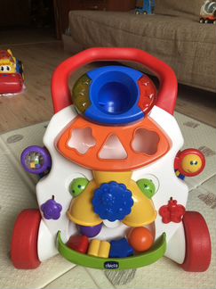 Ходунки 2 в 1 игровой центр Chicco