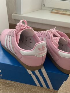 Кроссовки Адидас