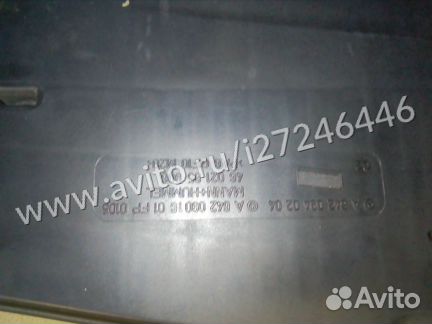 Корпус воздушного фильтра Мерседес A 6420940204