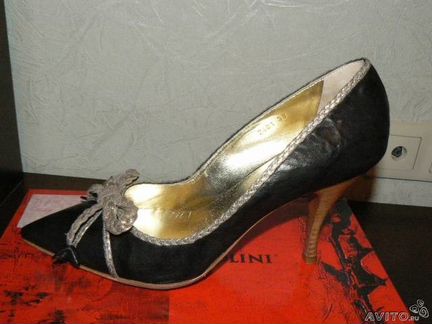 Туфли женские (новые ) carlo pazolini Италия