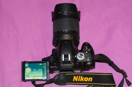 Зеркальный фотоаппарат Nicon D5100 18-105mm