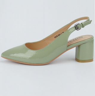 Туфли босоножки новые