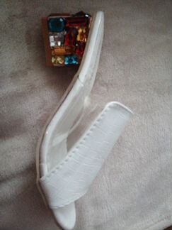 Босоножки 38-38,5 размер, новые