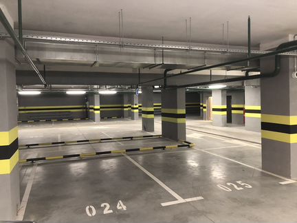 Машиноместо, 16 м²